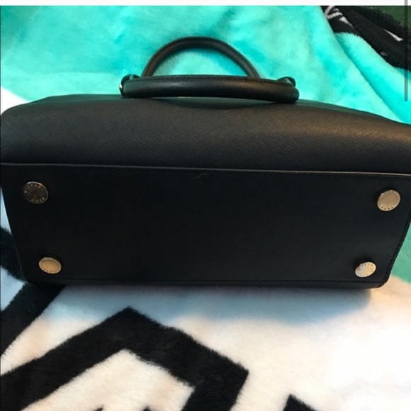 Medium Selma - Picture 7 of 8